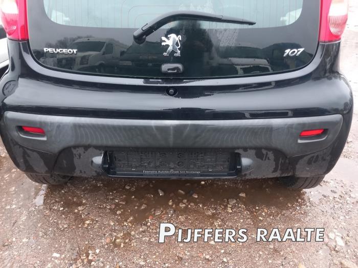 Peugeot 107 1.0 12V Sloopvoertuig (2011, Zwart)