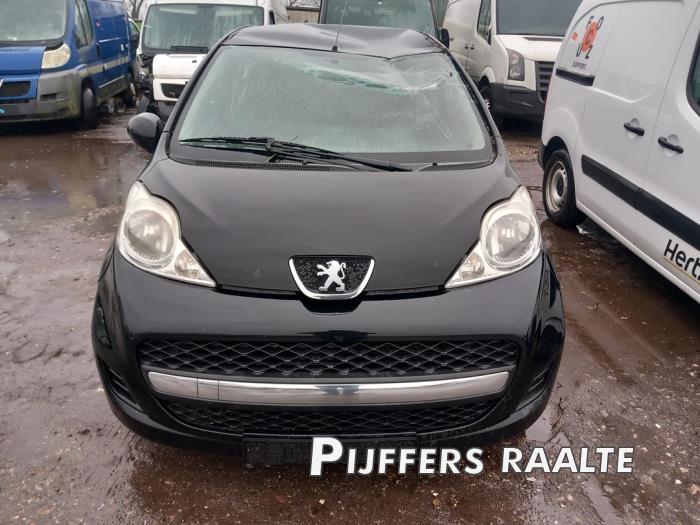 Peugeot 107 1.0 12V Sloopvoertuig (2011, Zwart)
