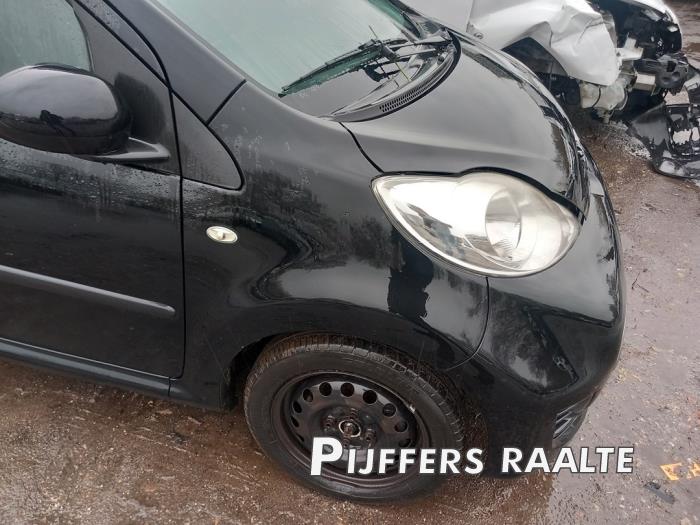 Peugeot 107 1.0 12V Sloopvoertuig (2011, Zwart)