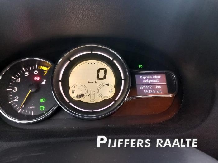 Renault Megane III Grandtour 1.4 16V TCe 130 Sloopvoertuig (2011, Zwart)