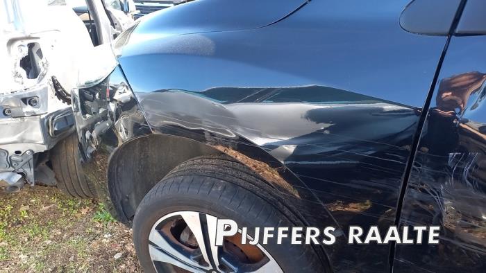 Renault Megane III Grandtour 1.4 16V TCe 130 Sloopvoertuig (2011, Zwart)