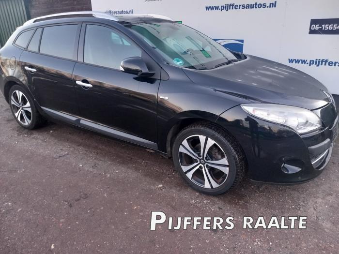 Renault Megane III Grandtour 1.4 16V TCe 130 Sloopvoertuig (2011, Zwart)