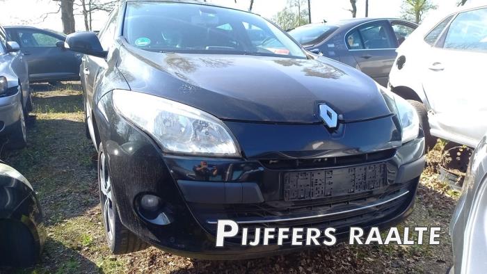 Renault Megane III Grandtour 1.4 16V TCe 130 Sloopvoertuig (2011, Zwart)