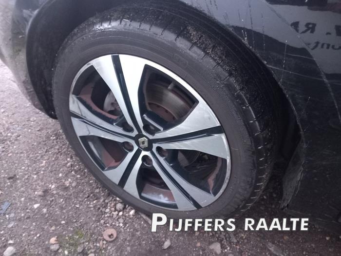 Renault Megane III Grandtour 1.4 16V TCe 130 Sloopvoertuig (2011, Zwart)