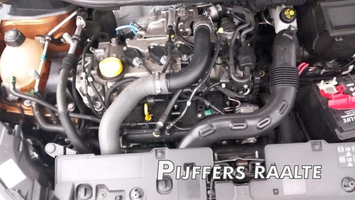 Renault Captur 1.2 TCE 16V EDC Sloopvoertuig (2017, Oranje)