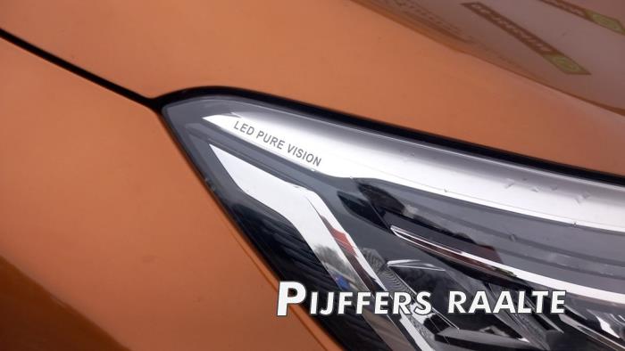 Renault Captur 1.2 TCE 16V EDC Sloopvoertuig (2017, Oranje)