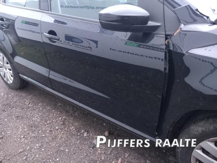 Volkswagen Polo V 1.2 12V BlueMotion Technology Sloopvoertuig (2012, Zwart)