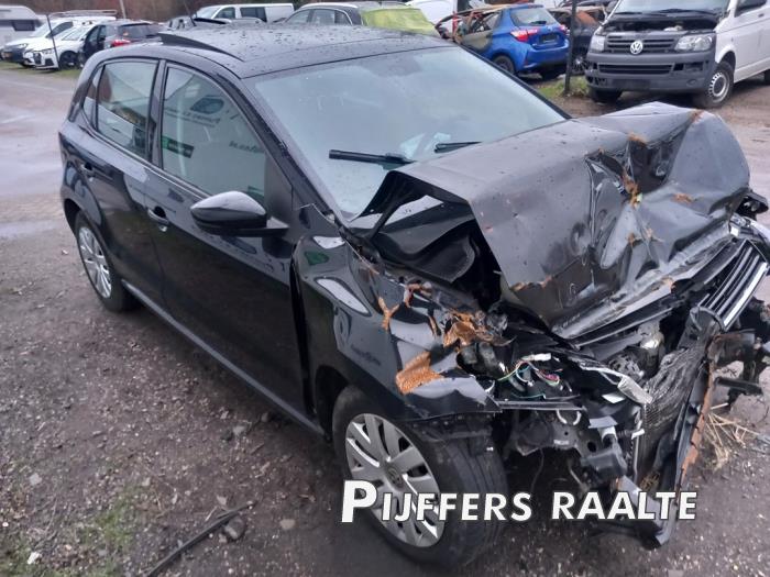 Volkswagen Polo V 1.2 12V BlueMotion Technology Sloopvoertuig (2012, Zwart)
