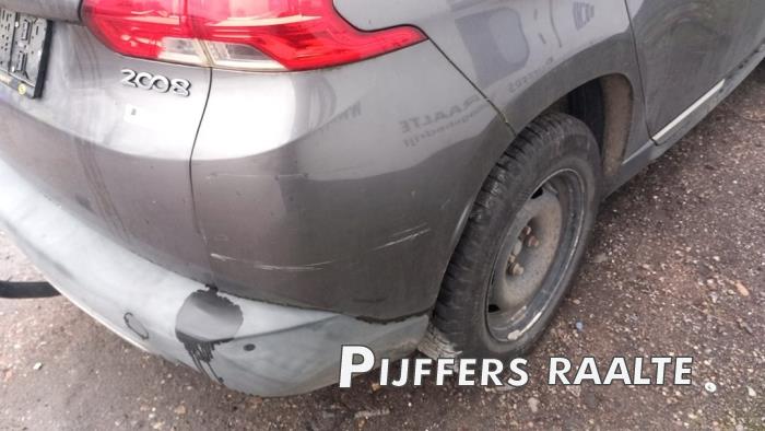 Peugeot 2008 1.2 Vti 12V PureTech 82 Sloopvoertuig (2014, Grijs)