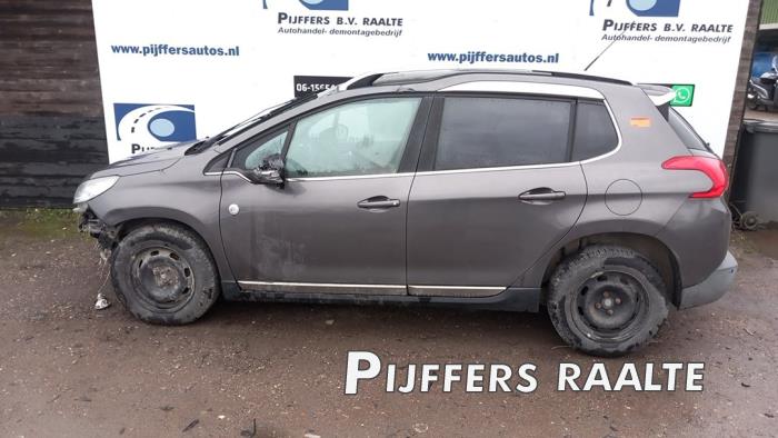 Peugeot 2008 1.2 Vti 12V PureTech 82 Sloopvoertuig (2014, Grijs)