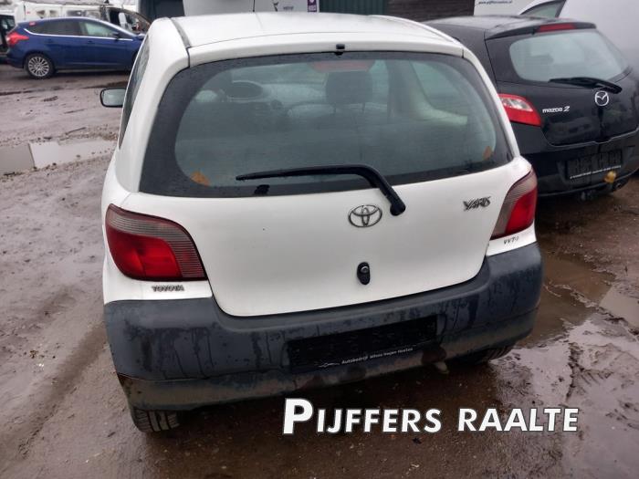 Toyota Yaris 1.0 16V VVT-i Sloopvoertuig (2001, Wit)