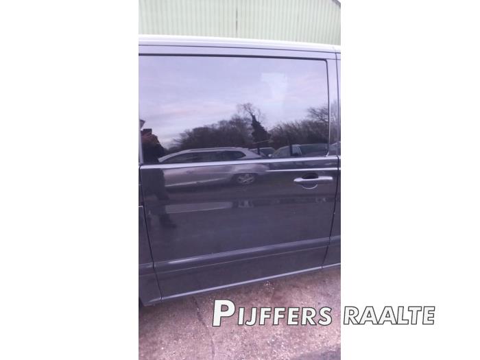 Mercedes Vito 3.0 120 CDI V6 24V Sloopvoertuig (2010, Zwart)