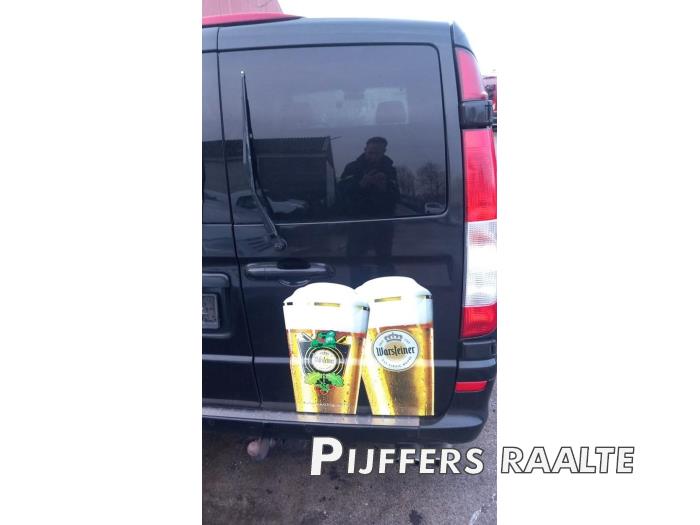 Mercedes Vito 3.0 120 CDI V6 24V Sloopvoertuig (2010, Zwart)