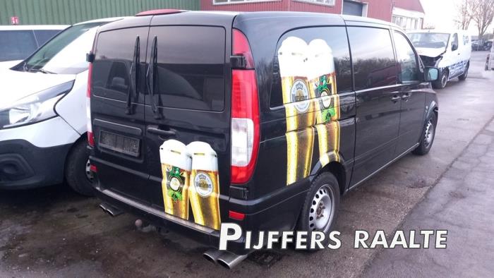 Mercedes Vito 3.0 120 CDI V6 24V Sloopvoertuig (2010, Zwart)