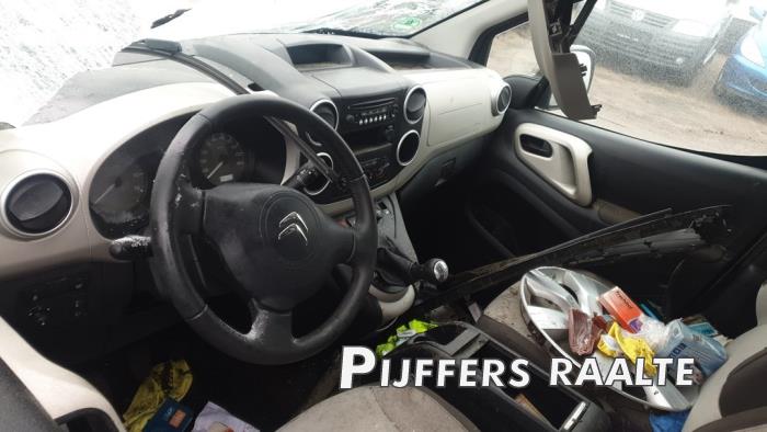 Citroen Berlingo Cinqspace, Multispace 1.6 HDi 90 Sloopvoertuig (2015, Bruin)