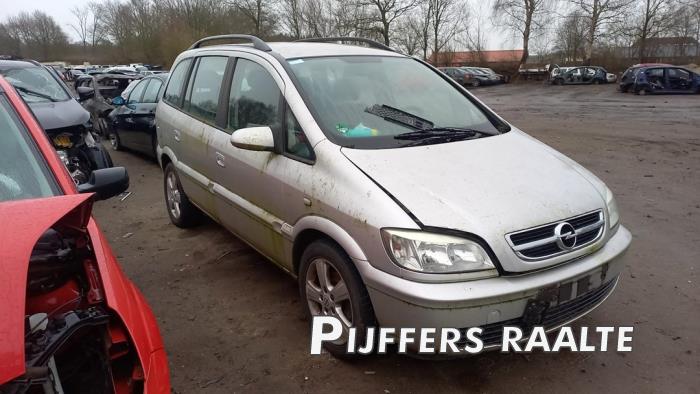 Opel Zafira 1.8 16V Sloopvoertuig (2004, Grijs)