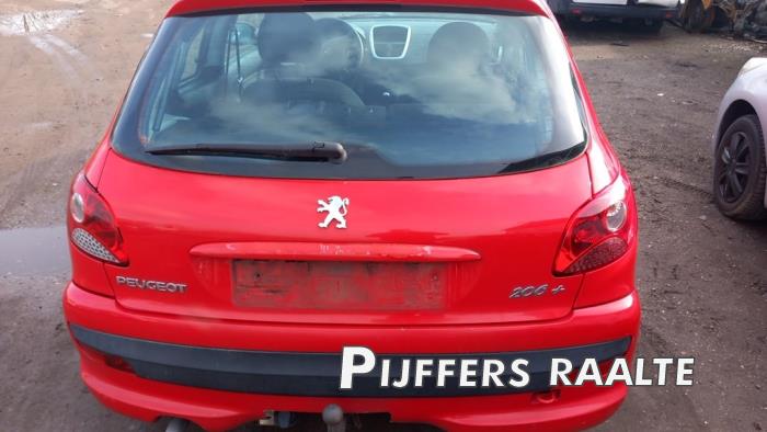 Peugeot 206+ 1.4 XS Sloopvoertuig (2009, Rood)