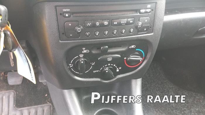 Peugeot 206+ 1.4 XS Sloopvoertuig (2009, Rood)