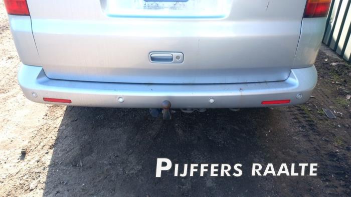 Volkswagen Transporter T5 2.5 TDi Sloopvoertuig (2006, Metallic, Zilver)