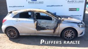 Mercedes A 1.6 A-180 16V  (Sloop)