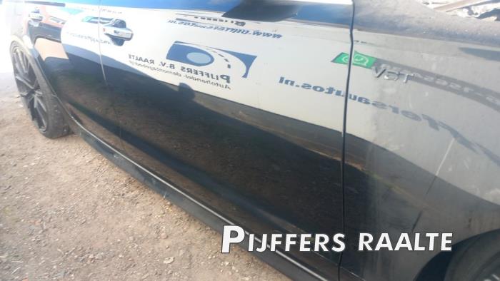 Audi A6 Avant 3.0 TDI V6 24V Quattro Sloopvoertuig (2016, Zwart)