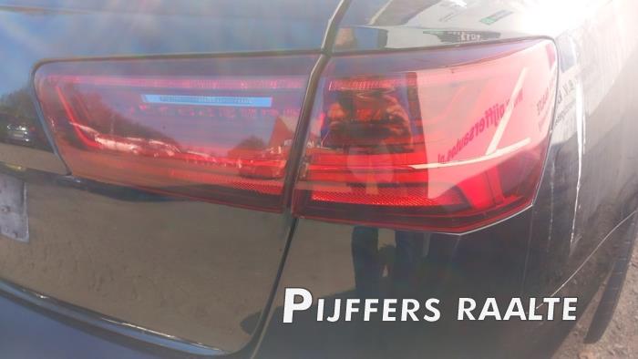 Audi A6 Avant 3.0 TDI V6 24V Quattro Sloopvoertuig (2016, Zwart)