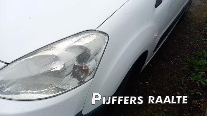 Peugeot Partner 1.6 HDI 75 16V Sloopvoertuig (2010, Metallic, Wit, Blank)