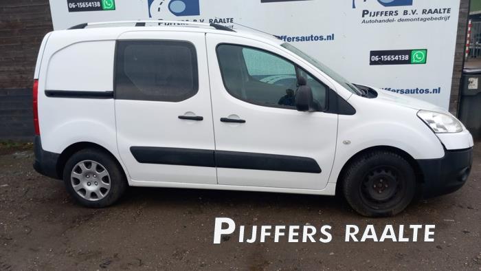 Peugeot Partner 1.6 HDI 75 16V Sloopvoertuig (2010, Metallic, Wit, Blank)