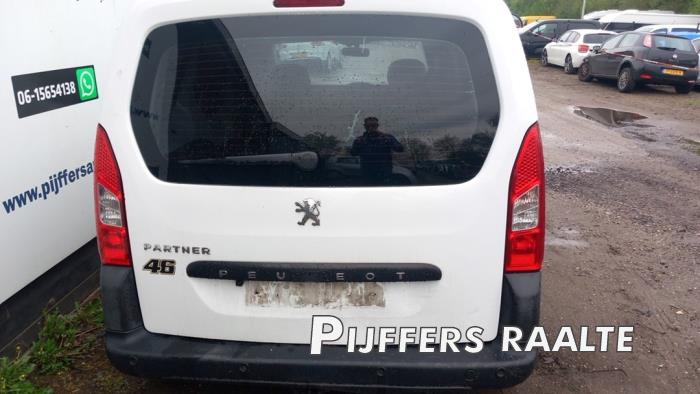 Peugeot Partner 1.6 HDI 75 16V Sloopvoertuig (2010, Metallic, Wit, Blank)