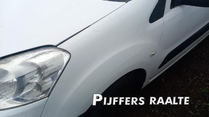 Peugeot Partner 1.6 HDI 75 16V Sloopvoertuig (2010, Metallic, Wit, Blank)