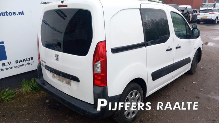 Peugeot Partner 1.6 HDI 75 16V Sloopvoertuig (2010, Metallic, Wit, Blank)