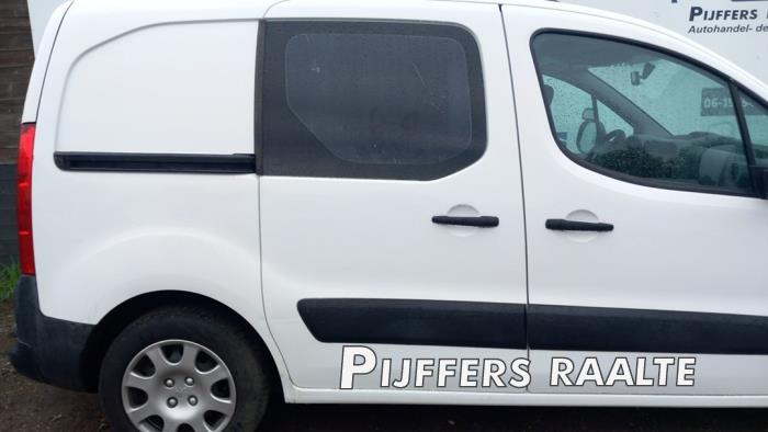 Peugeot Partner 1.6 HDI 75 16V Sloopvoertuig (2010, Metallic, Wit, Blank)