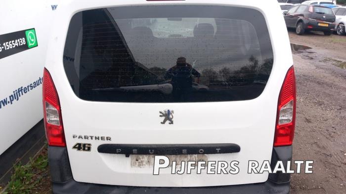 Peugeot Partner 1.6 HDI 75 16V Sloopvoertuig (2010, Metallic, Wit, Blank)