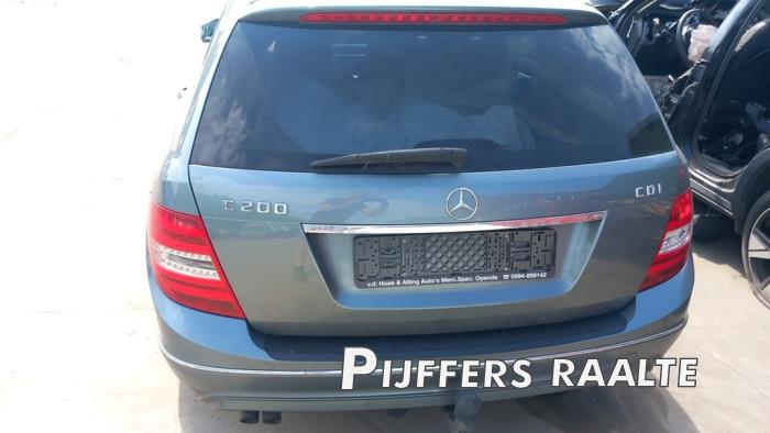 Mercedes C Estate 2.2 C-200 CDI 16V BlueEFFICIENCY Sloopvoertuig (2011, Grijs)