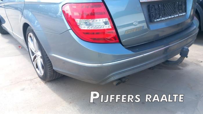 Mercedes C Estate 2.2 C-200 CDI 16V BlueEFFICIENCY Sloopvoertuig (2011, Grijs)