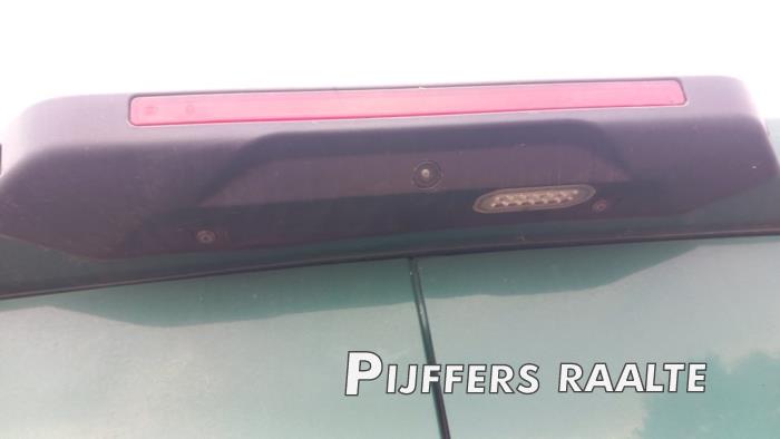 Iveco New Daily VI 35C18,35S18,40C18,50C18,60C18,65C18,70C18 Sloopvoertuig (2023, Natuurlijk, Groen)