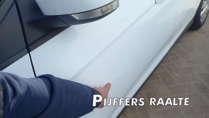 Ford Focus 3 Wagon 1.0 Ti-VCT EcoBoost 12V 100 Sloopvoertuig (2013, Wit)