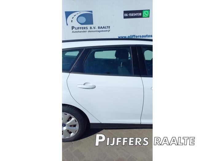 Ford Focus 3 Wagon 1.0 Ti-VCT EcoBoost 12V 100 Sloopvoertuig (2013, Wit)