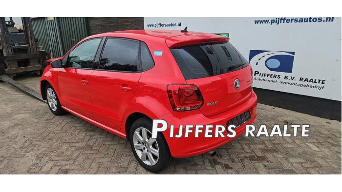 Volkswagen Polo V 1.4 16V Sloopvoertuig (2010, Rood)