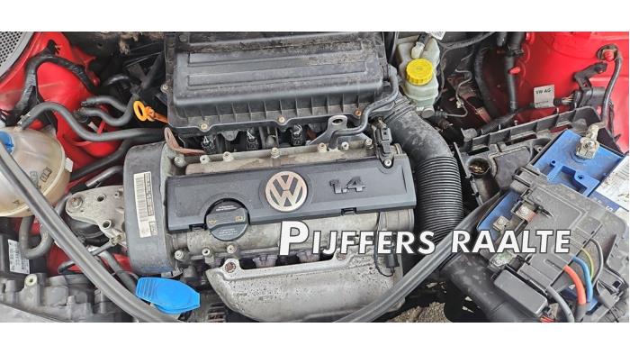 Volkswagen Polo V 1.4 16V Sloopvoertuig (2010, Rood)
