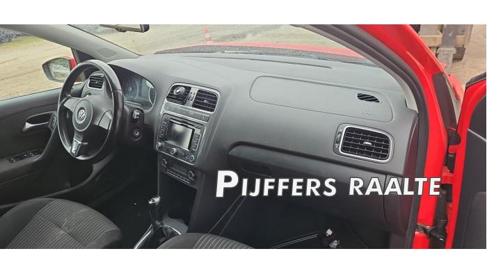 Volkswagen Polo V 1.4 16V Sloopvoertuig (2010, Rood)