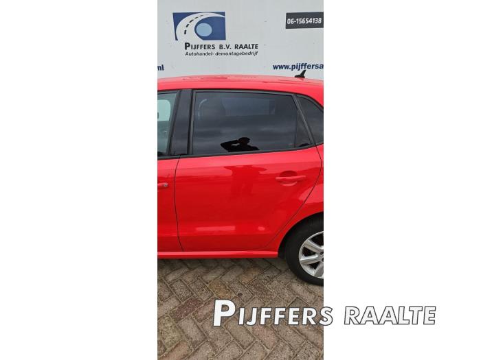 Volkswagen Polo V 1.4 16V Sloopvoertuig (2010, Rood)