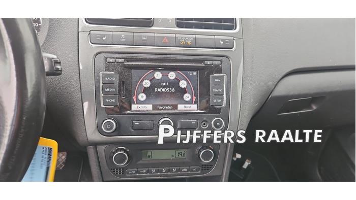 Volkswagen Polo V 1.4 16V Sloopvoertuig (2010, Rood)