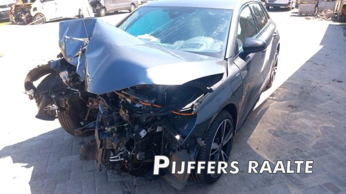 Audi A3 Sportback 1.4 40 TFSIe 16V Sloopvoertuig (2021, Grijs)