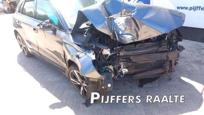 Audi A3 Sportback 1.4 40 TFSIe 16V Sloopvoertuig (2021, Grijs)