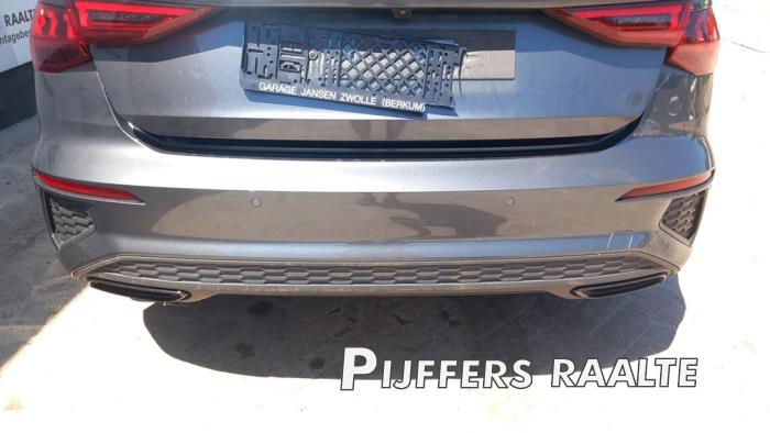 Audi A3 Sportback 1.4 40 TFSIe 16V Sloopvoertuig (2021, Grijs)