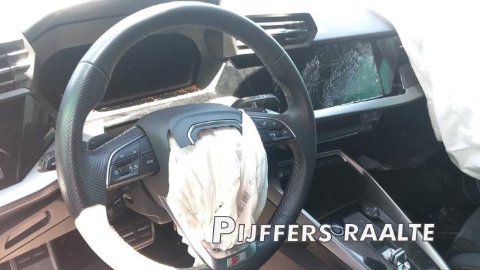 Audi A3 Sportback 1.4 40 TFSIe 16V Sloopvoertuig (2021, Grijs)