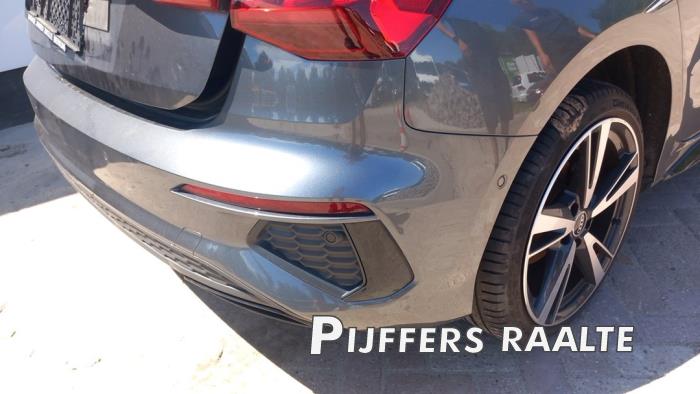 Audi A3 Sportback 1.4 40 TFSIe 16V Sloopvoertuig (2021, Grijs)