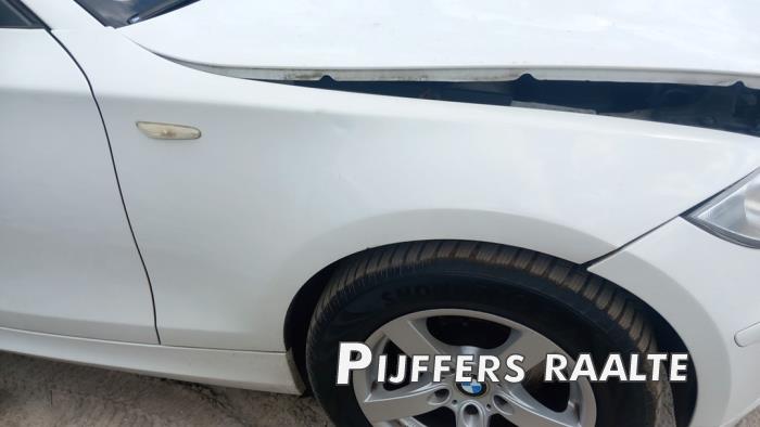 BMW 1 serie 116i 1.6 16V Sloopvoertuig (2008, Wit)