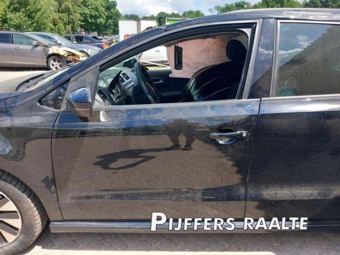 Volkswagen Polo V 1.4 TDI DPF BlueMotion technology Sloopvoertuig (2014, Zwart)